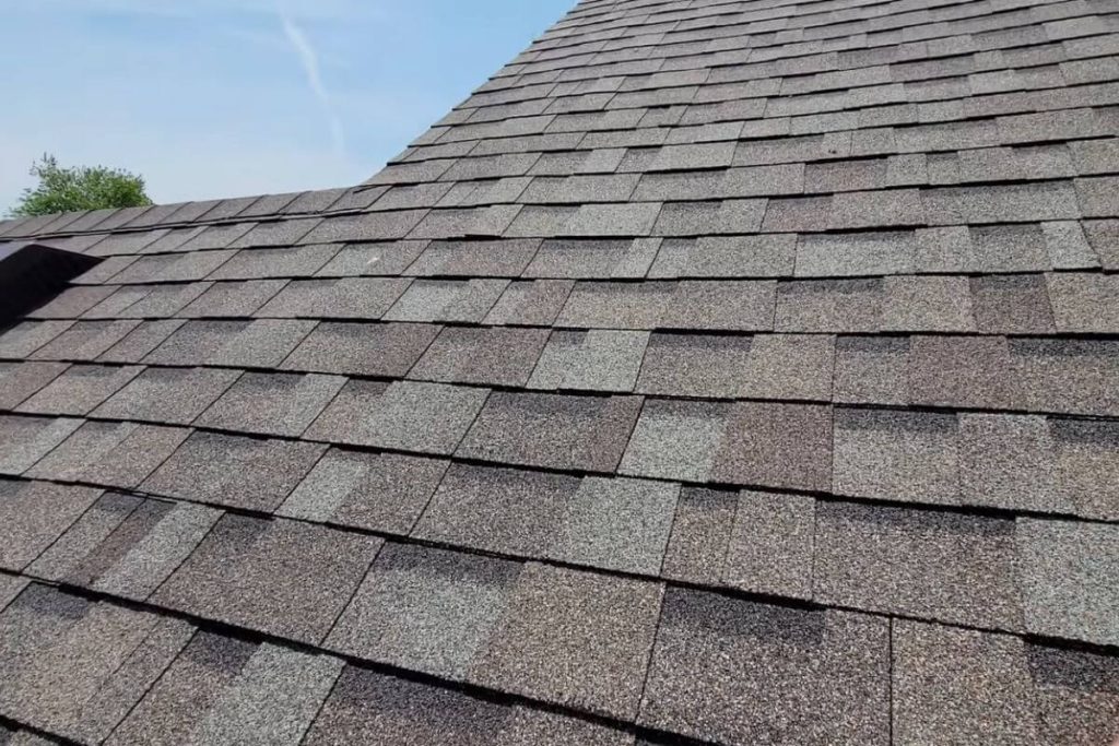 Owens Corning Teak vs. Brownwood: Which Roofing Shingle Is Right for You?