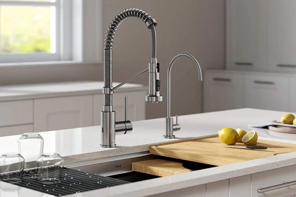 Touch Vs Touchless Kitchen Faucet Which One S Right For You