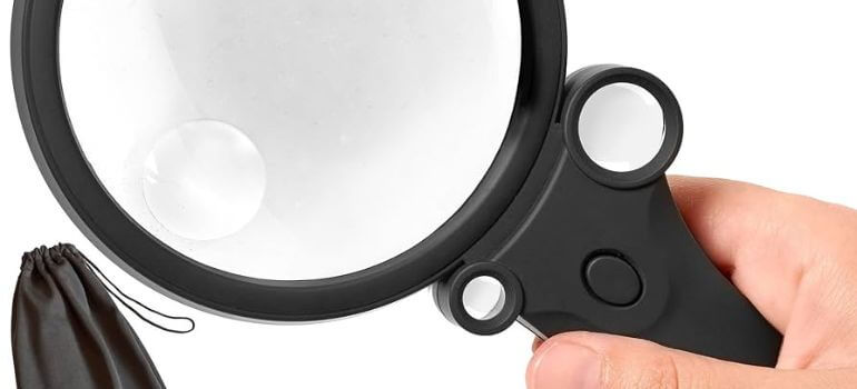 Best Coin Magnifier with Light