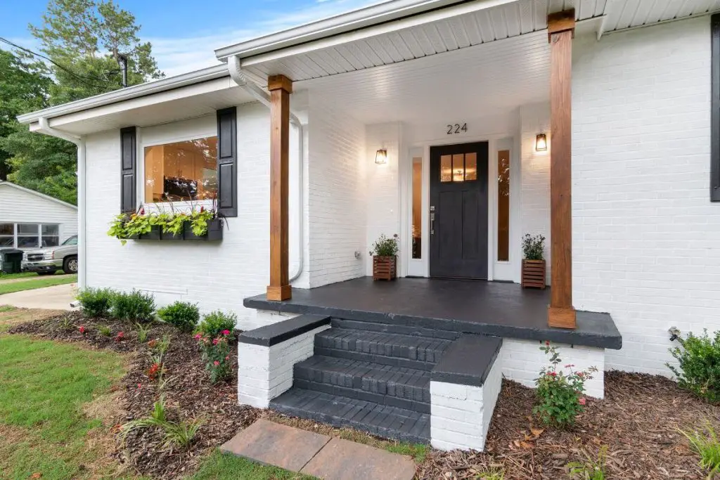 How to Decorate the Entrance of Your Home