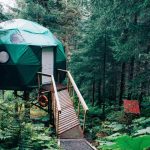 How to decorate a geodesic dome home