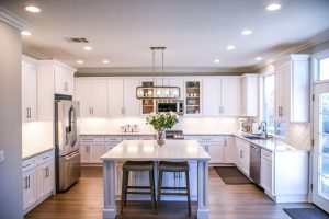 Read more about the article Wolf Cabinets vs KraftMaid: Which Cabinet Brand is Best for Your Kitchen?