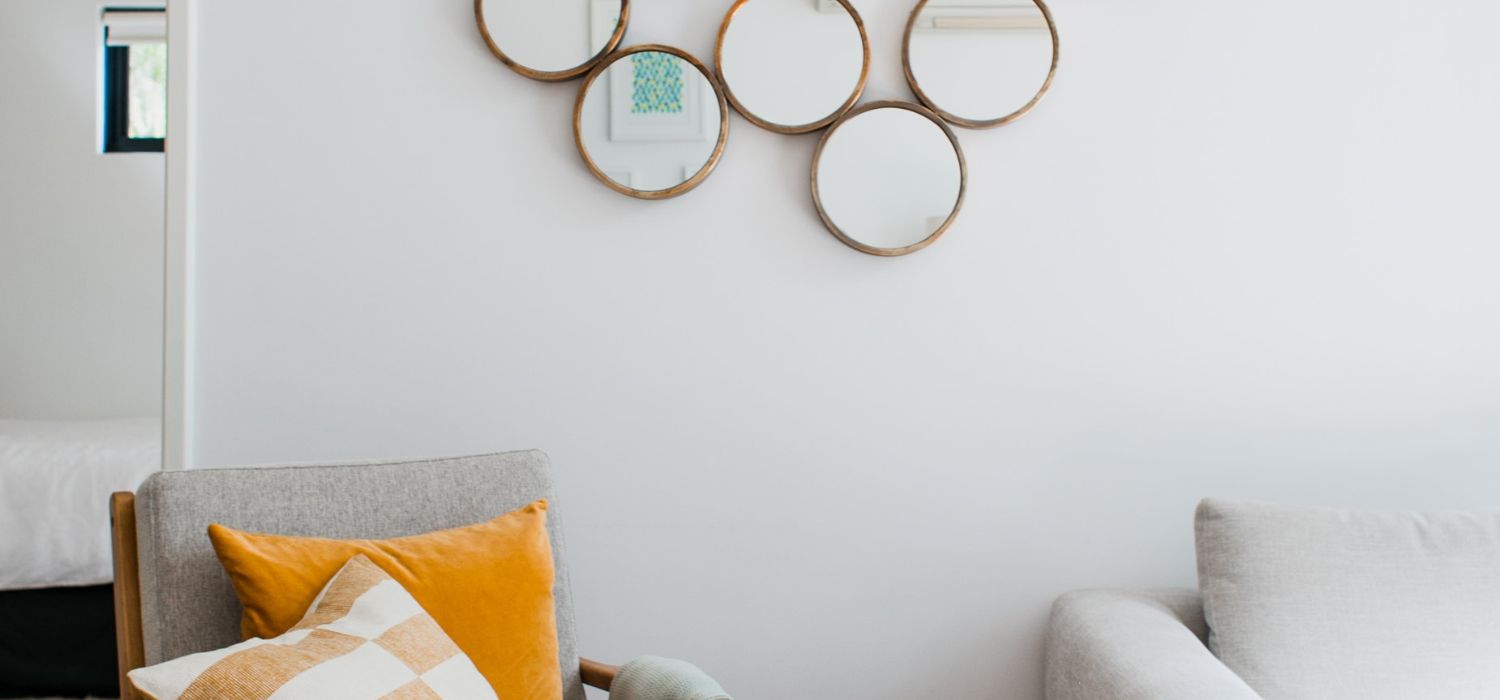 Does TJ Maxx Sell Home Decor?