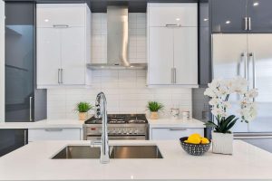 Read more about the article MSI Quartz vs. Silestone: Which is the Better Countertop Option?