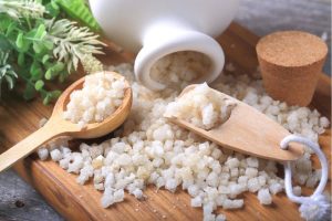Read more about the article Domeboro vs Epsom Salt: Which is Better for Treating Skin Conditions?
