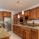 Starmark Cabinets vs. KraftMaid: Making the Right Choice for Your Kitchen