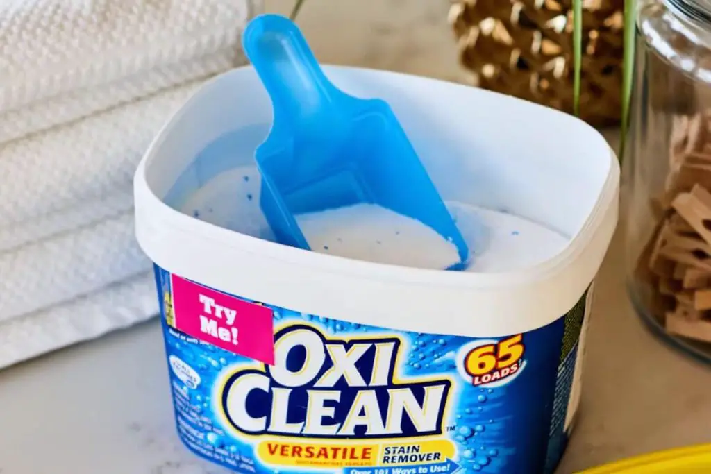 Washing Soda vs. OxiClean A Comparison of Laundry Boosters