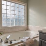 Onyx vs Tile Shower: Choosing the Right Material for Your Bathroom