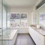 Drop-In Tub vs. Undermount: Choosing the Perfect Bathtub for Your Bathroom
