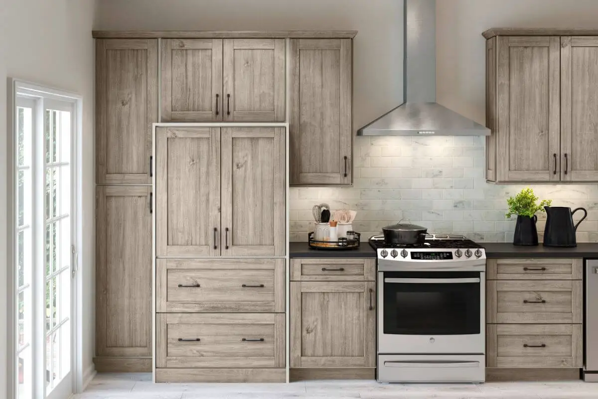 Duraform vs. Painted Which Is the Best Choice for Your Kitchen?