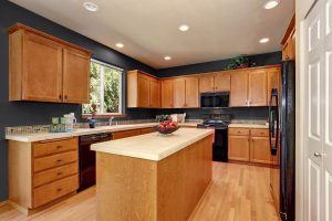 Read more about the article Honey Oak vs. Golden Oak: Choosing the Perfect Oak Finish for Your Home