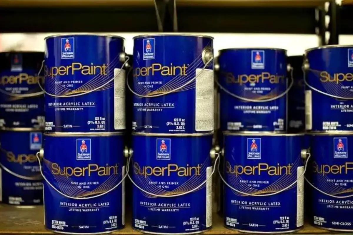 SuperPaint vs. Emerald Choosing the Right Paint for Your Home