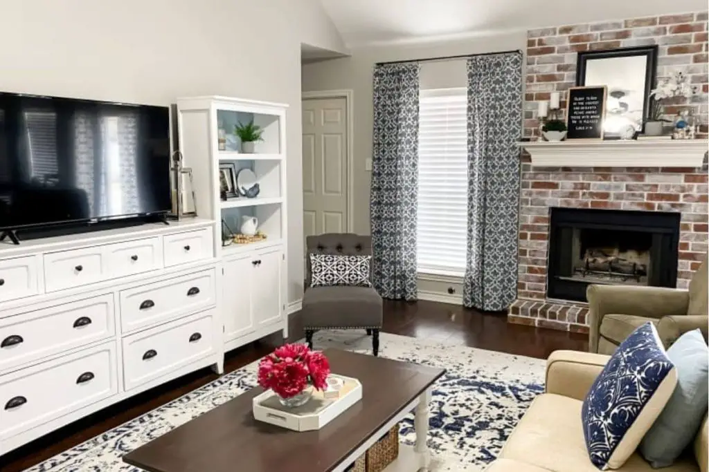 Anew Gray vs. Agreeable Gray Choosing the Right Gray Paint Color