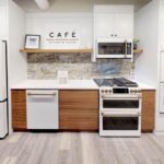 KitchenAid vs. GE Café: A Comprehensive Comparison of High-End Kitchen Appliance Brands