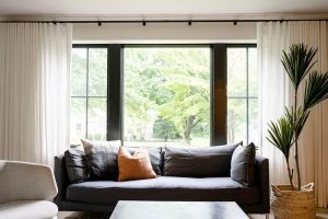 Read more about the article Milgard Ultra vs. Andersen 100: Choosing the Perfect Windows for Your Home