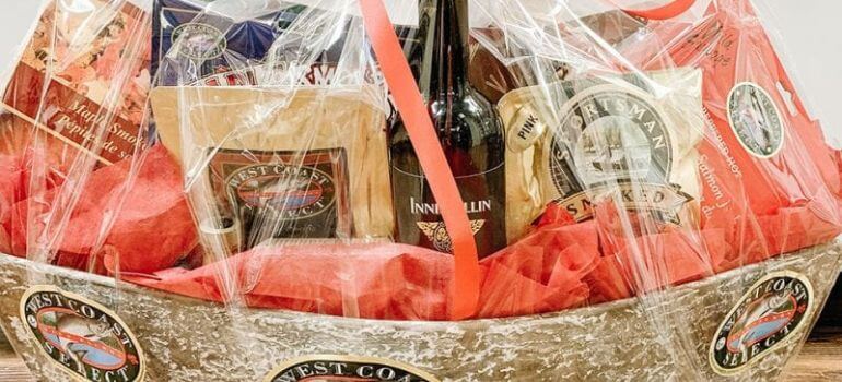 The Perfect Gift Exploring the Best Smoked Salmon Gift Baskets