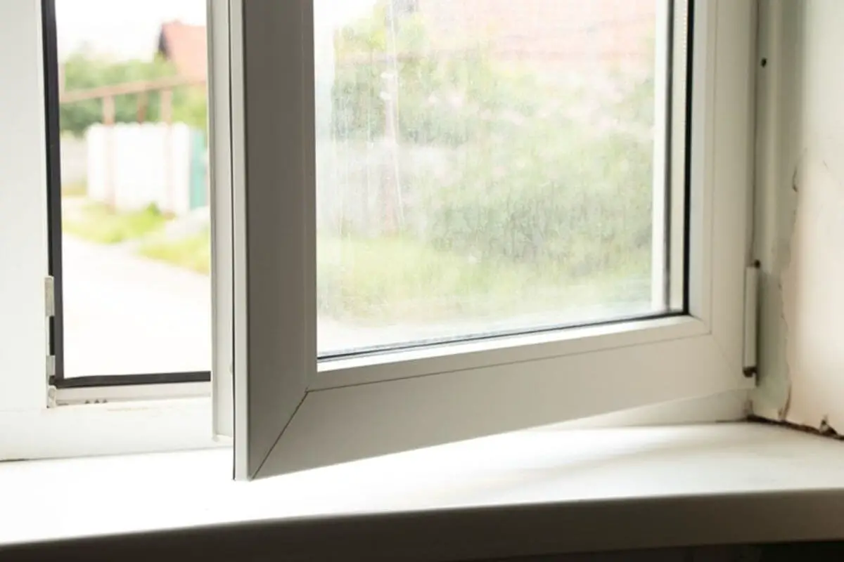Window Casing vs. Drywall Return