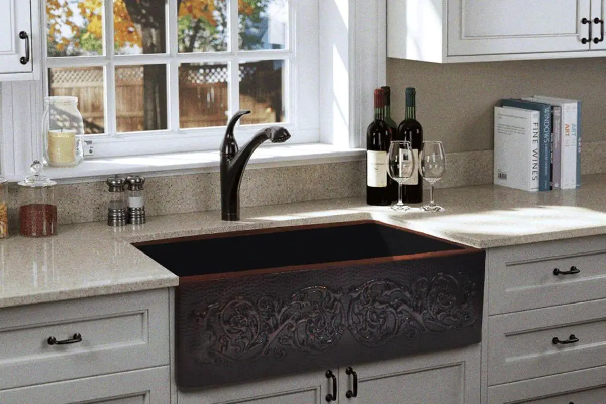 Farmhouse Sink Vs Undermount Choosing The Perfect Sink For Your Kitchen   Farmhouse Sink Vs Undermount 2 