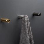 Towel Bar vs. Hook: Which is the Better Bathroom Storage Solution?