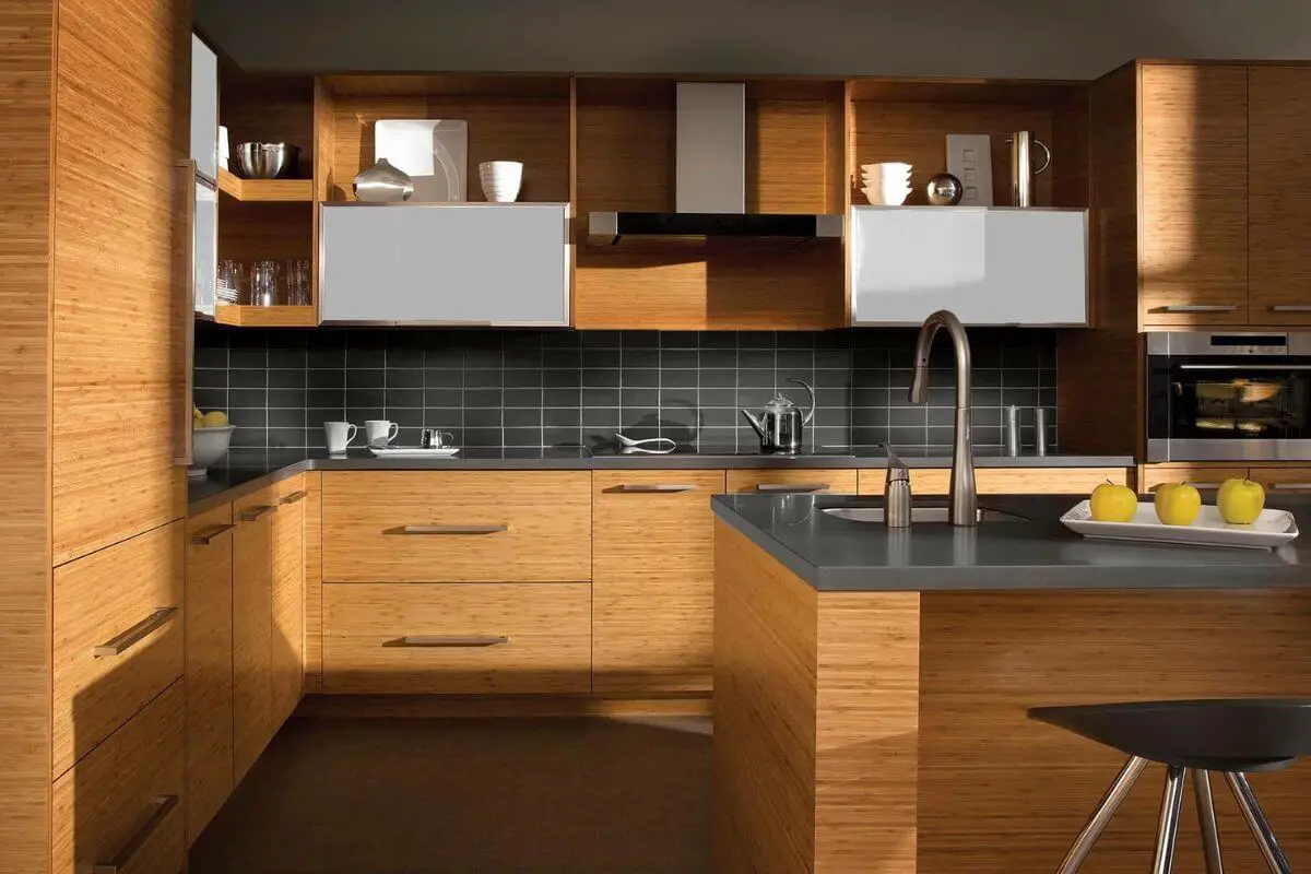 Horizontal vs Vertical Kitchen Cabinets: Making the Right Choice