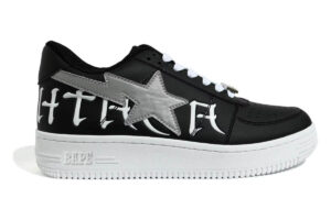 Read more about the article Exploring the Style and Legacy of A Bathing Ape (BAPESTA): Low Black Sneakers