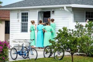 Read more about the article The Amish and Bathing: Exploring the Traditions