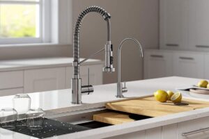 Read more about the article Touch vs. Touchless Kitchen Faucet: Which One’s Right for You?