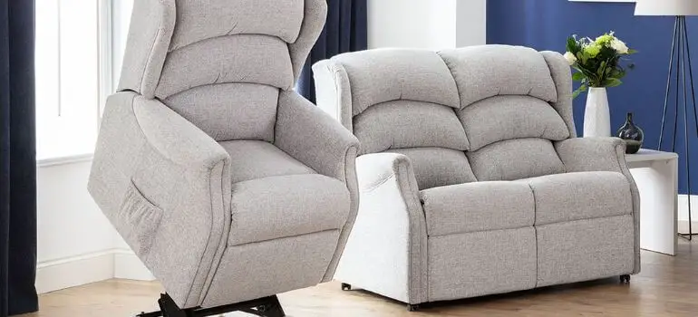 Best Petite Lift Chair: Comfort and Mobility for Smaller Spaces