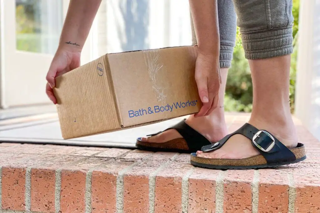 Where Does Bath and Body Works Ship From? Unveiling the Origins