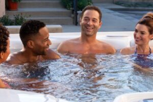 Read more about the article Do Hot Baths Really Help Soothe Sore Muscles?: Unlocking Relief