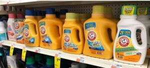 Read more about the article Arm and Hammer vs Gain: Choosing the Best Laundry Detergent for Your Needs