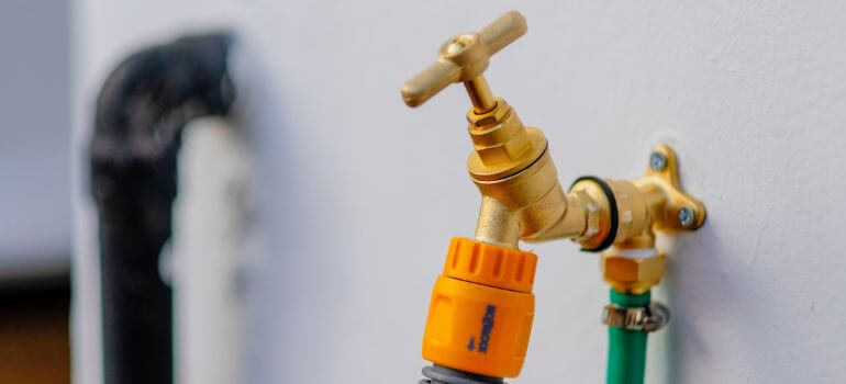 Brass vs Galvanized Fittings Making the Right Plumbing Choice