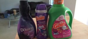 Read more about the article Downy vs Gain: Navigating the Softener Battle