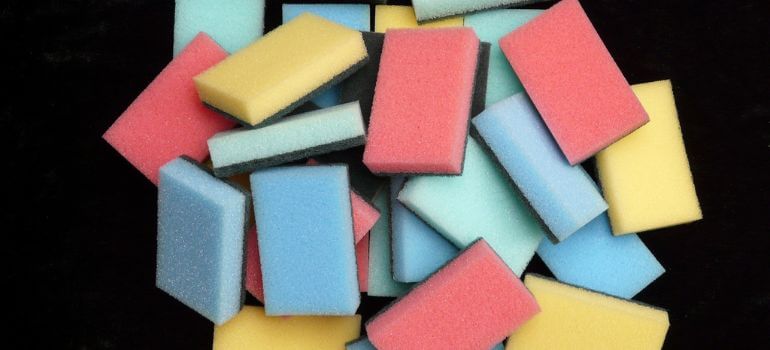 Magic Eraser vs Scrub Daddy A Head-to-Head Comparison