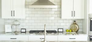 Read more about the article Snow White vs Bright White Grout: A Comprehensive Guide