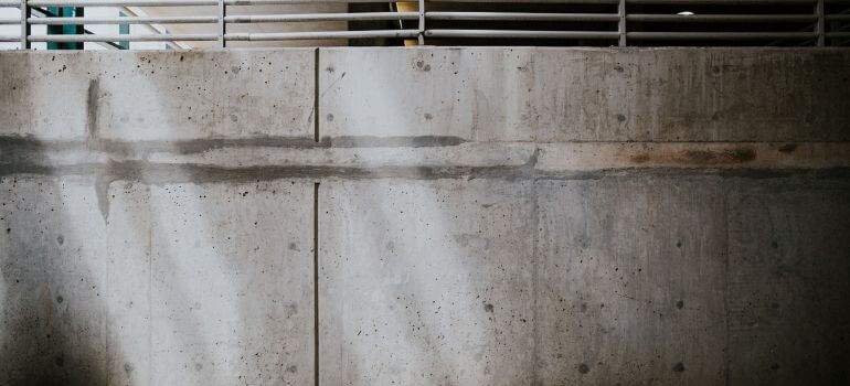 Superior Walls vs. Poured Concrete Making the Right Choice for Your Construction Needs