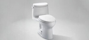 Read more about the article Toto Drake vs Kohler Cimarron: A Battle of Titans in the Toilet World