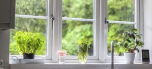 Read more about the article Vinyl vs Composite Windows: Which to Choose?