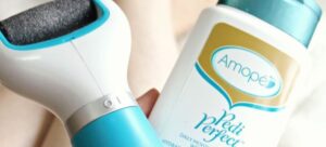 Read more about the article Amope vs. Emjoi: Choosing the Perfect Foot Care Solution