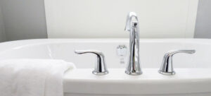 Read more about the article How to Replace a Roman Tub Faucet with No Access Panel