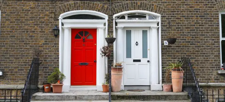 Read more about the article How Much Can You Cut Off a Fiberglass Door?