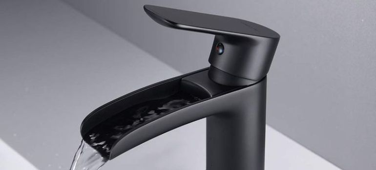 Read more about the article How to Remove Hansgrohe Bathroom Faucet Handles